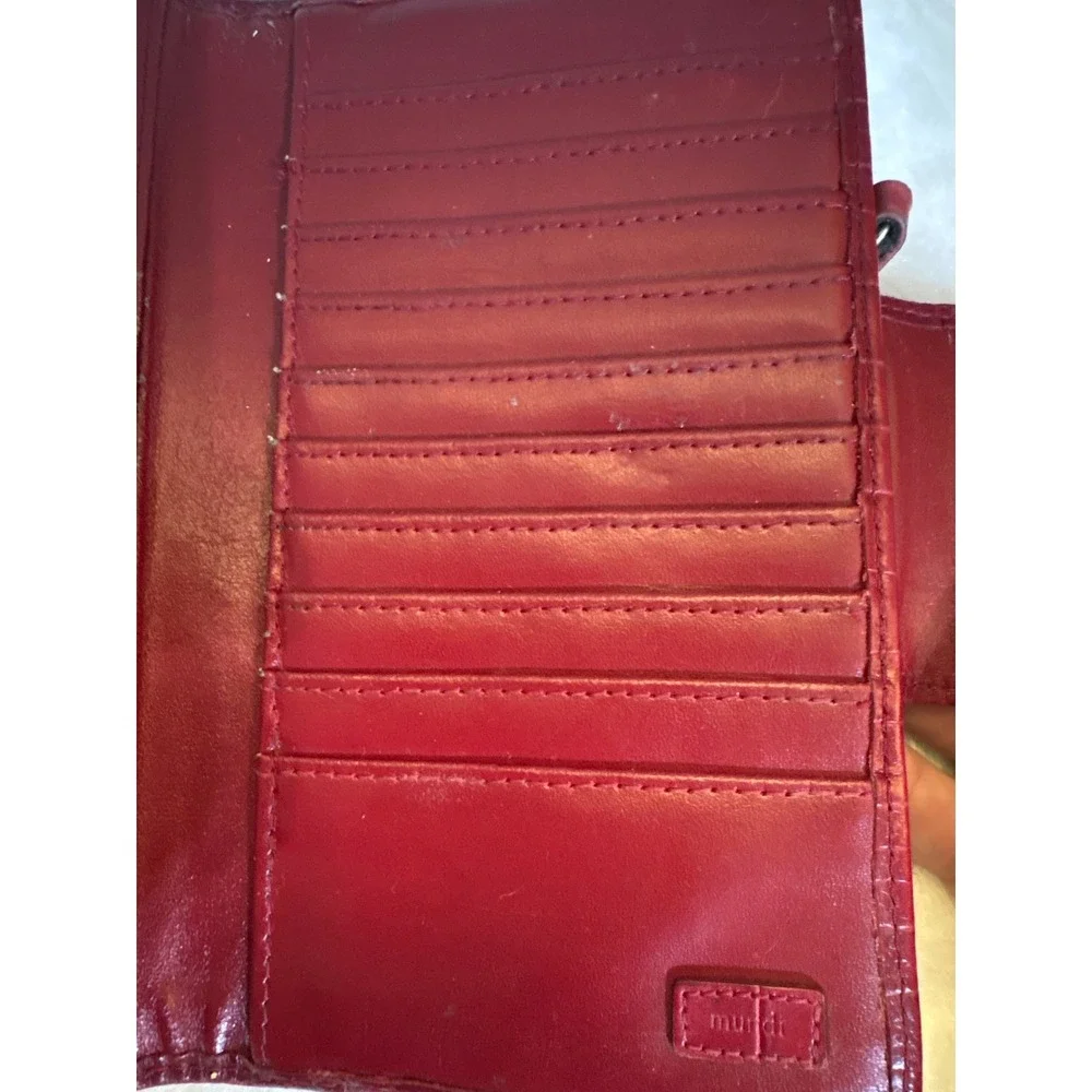Mundi Wallet Womens OS Italian Calfskin Red Crocodile Embossed Leather